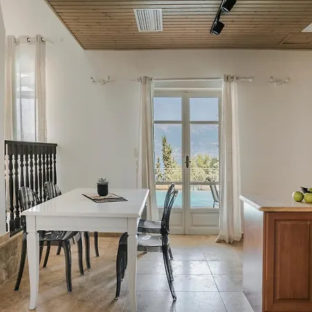 Astra Casa de Férias